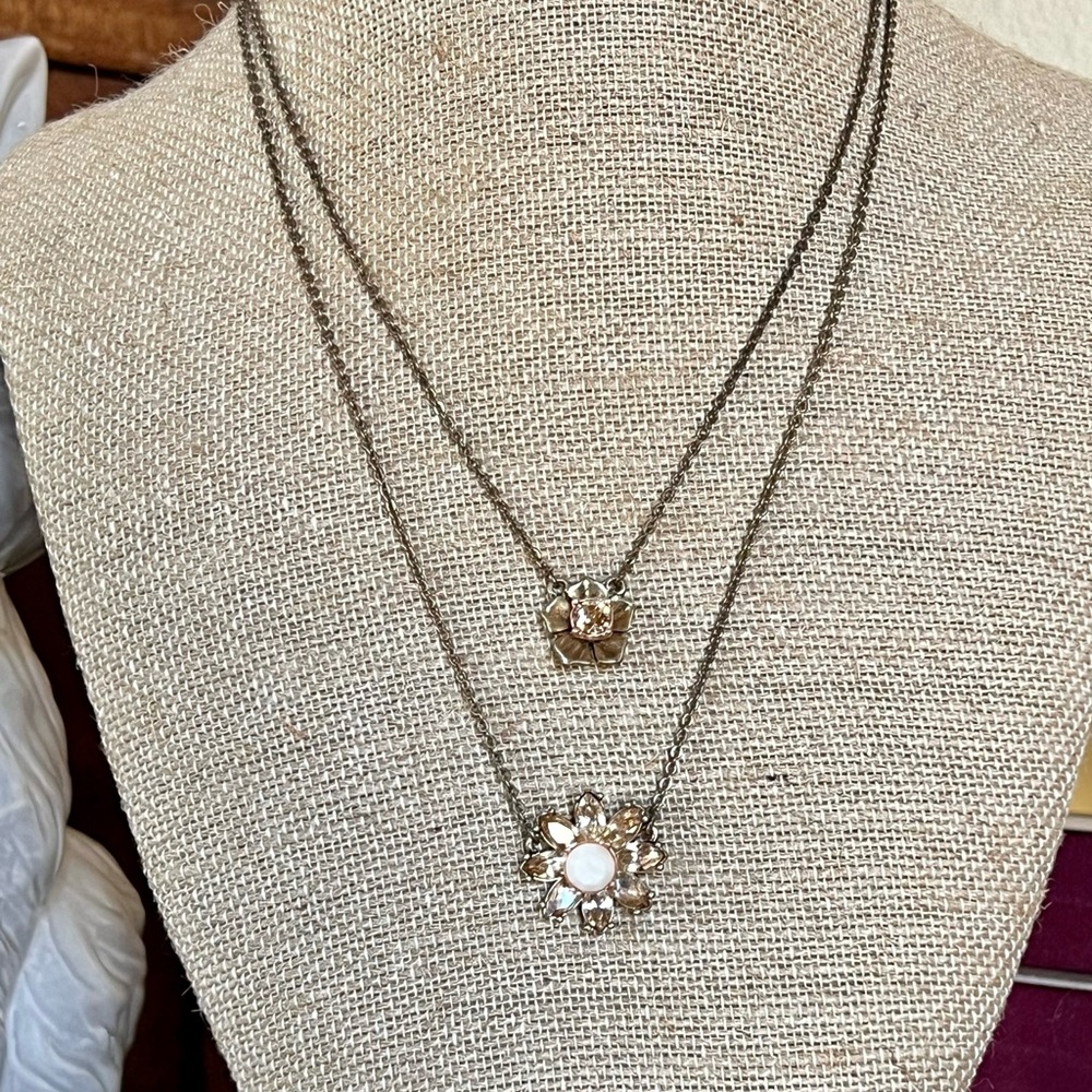 Chloe + Isabel Gardenia Convertible Pendant Necklace